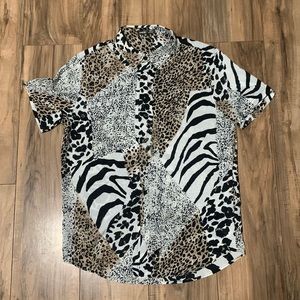 Zebra cheetah print medium silk button down short sleeve T-shirt